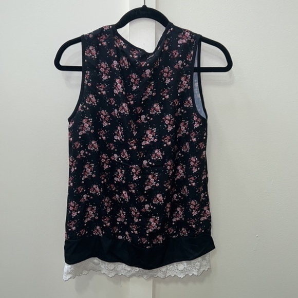 NWT MED Black & Pink Floral Lace-Accent Sleeveless Tunic - Women - Picture 2 of 5